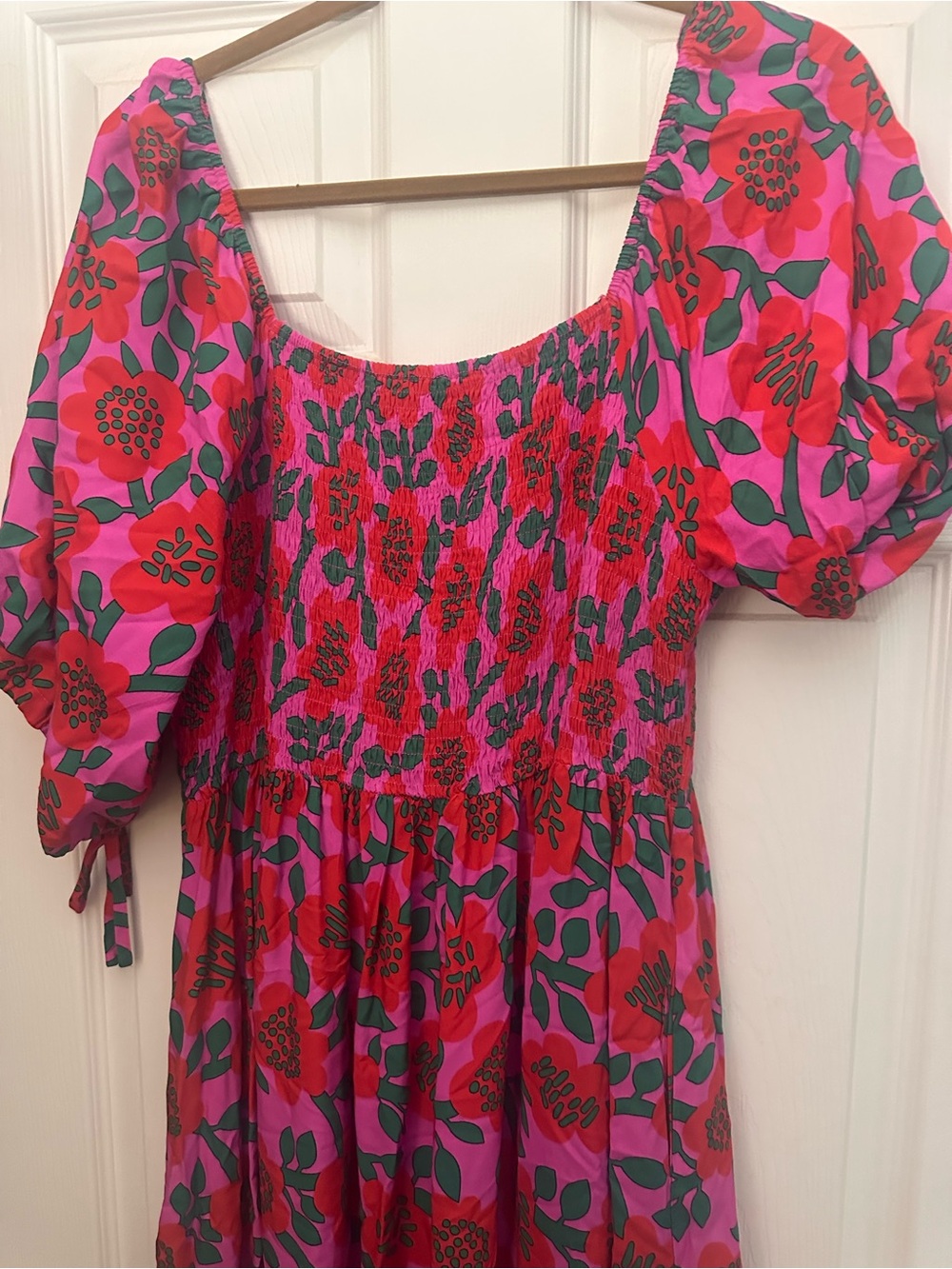 Luxveer Floral Smocked Bust Midi Dress in Pink & Green